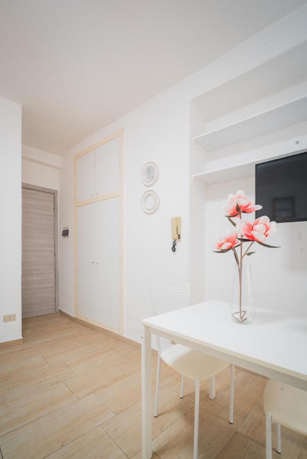 Suite "Castello" Del Garda - Apt Per Coppie Garda Дезенцано-дель-Гарда Екстер'єр фото
